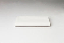 Load image into Gallery viewer, Momie Napkin - White